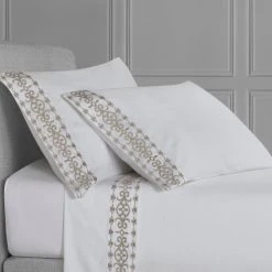 Budget ⭐ Five Queens Court Lafayette Embroidered Sheet Set ❤️