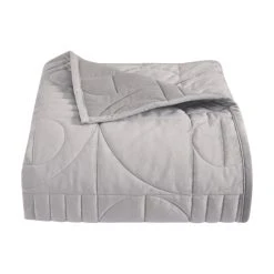 New 😀 Five Queens Court Bradley Modern Quilt White 🧨 -Five Queens Court Shop unnamed file 1247