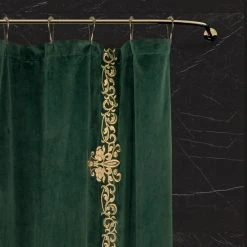 Best Pirce 😉 Five Queens Court Nicholas 🎄 Christmas Shower Curtain Evergreen 😉 -Five Queens Court Shop unnamed file 1254