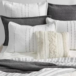 Cheapest 👏 Five Queens Court Westhampton Coverlet 😉 -Five Queens Court Shop unnamed file 1267