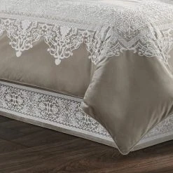 Best deal βοΈ Five Queens Court Othello Comforter Set π 8 Best deal βοΈ Five Queens Court Othello Comforter Set π -Five Queens Court Shop unnamed file 1417