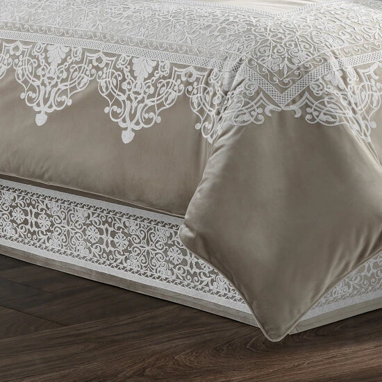 Best deal βοΈ Five Queens Court Othello Comforter Set π 3 Best deal βοΈ Five Queens Court Othello Comforter Set π - Image 3