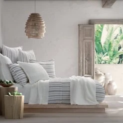 New 🌟 Five Queens Court Crystal Cove Coverlet 💯 -Five Queens Court Shop unnamed file 234