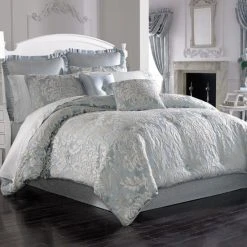 Promo 🔥 Five Queens Court Faith Woven Jacquard 4-piece Comforter Set ❤️